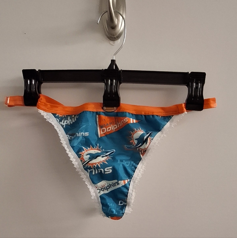 Women's Miami Dolphins Thong Size L